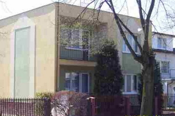 Polonia Privát Ciechocinek, Exterior